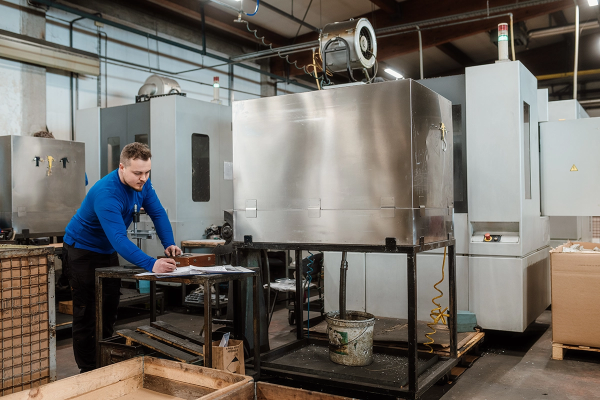 CNC rezkanje in struženje
