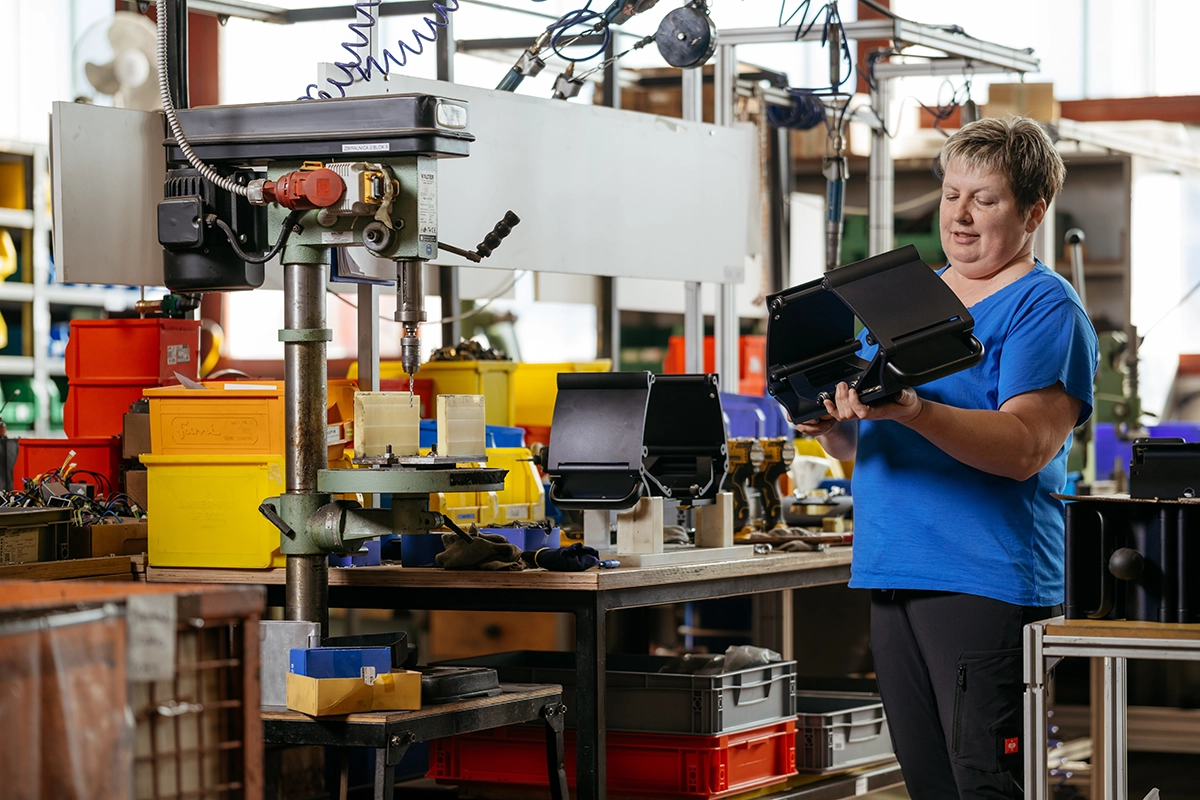 GMM PROIZVODNJA - Sestava komponent in produktov